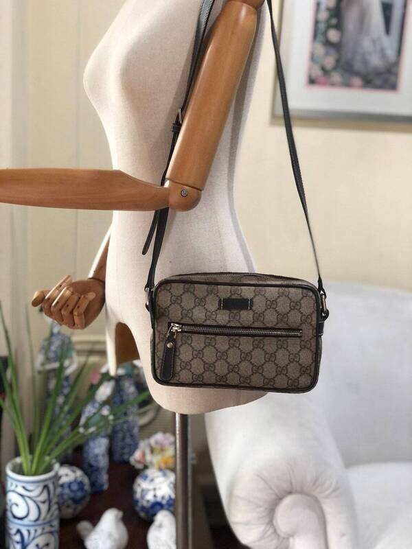 gu*cci Crossbody Bag Authentique Marron GG Monogramme Toile Enduite