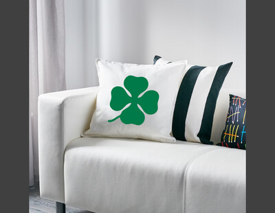 ALFA QUADRIFOGLIO PILLOW