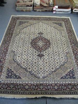 Indian Chakhari Rug Cream/Red Indian Chakhari Rug Cream/Red
