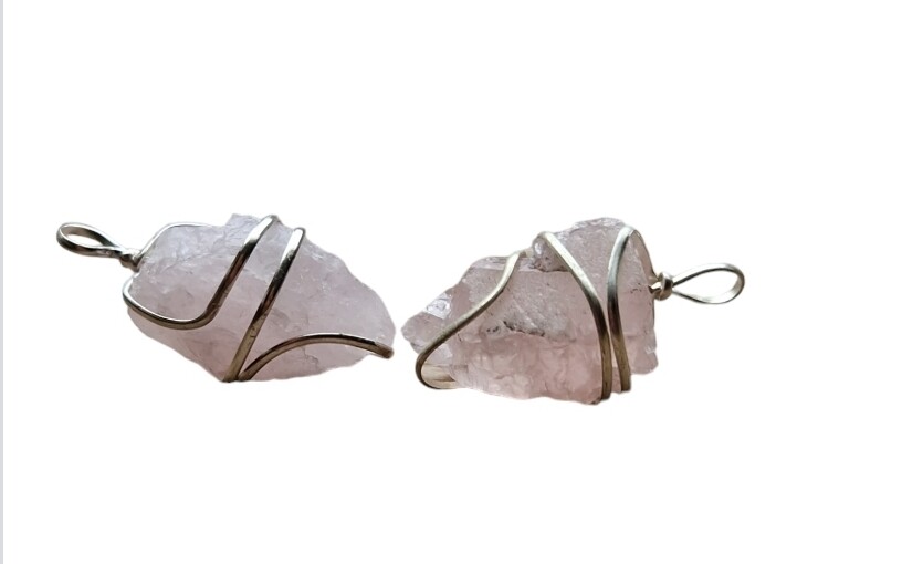 Ruwe Rozenkwarts wikkel hanger