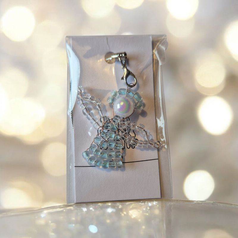 Kralen engel - kerstboom hanger - lichtblauw. Kralen engel - kerstboom hanger - lichtblauw.