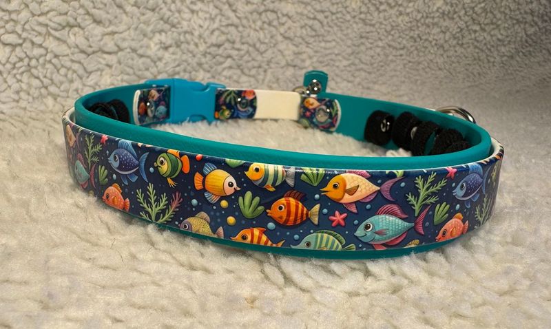 Happy Fish on Teal 20-22"