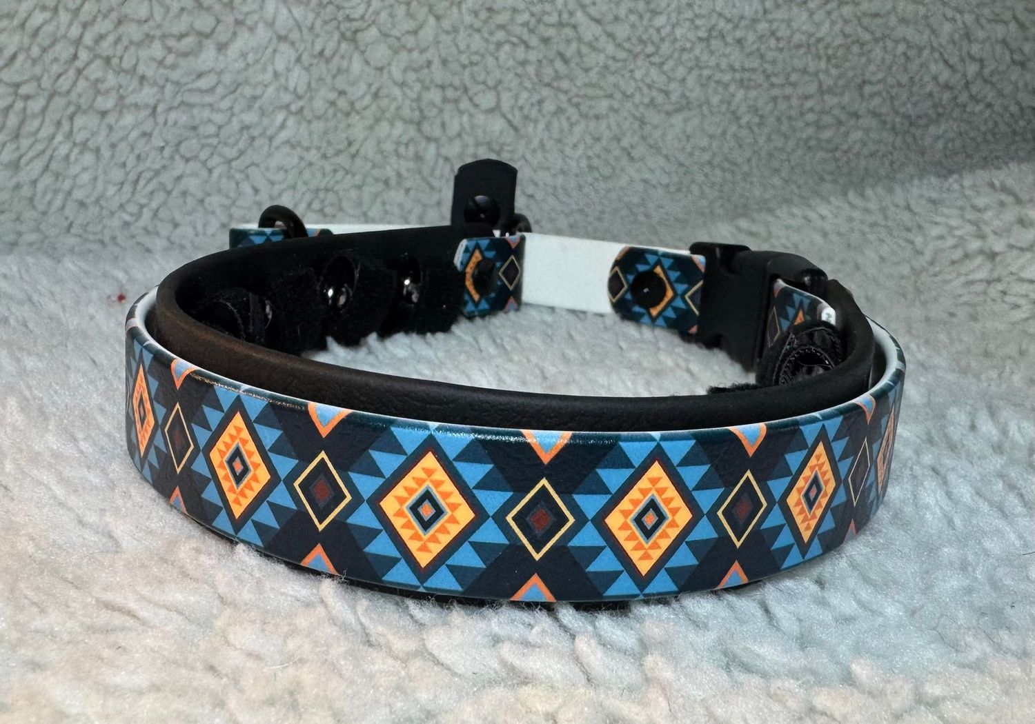 Aztec on Black 14-16"