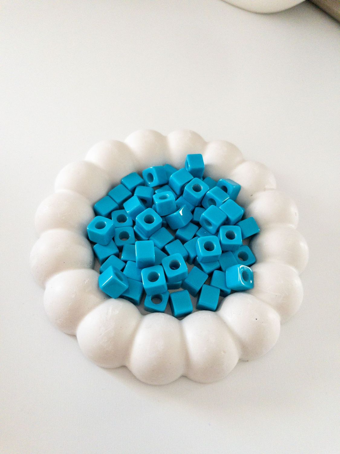 Blaue Perlen