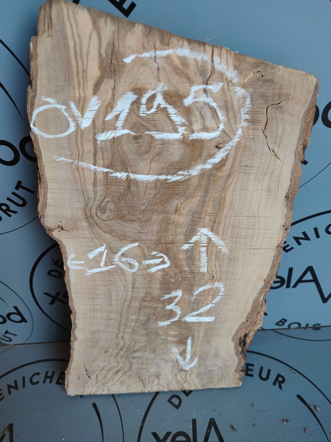 Petite planche bois d'olivier - OV195