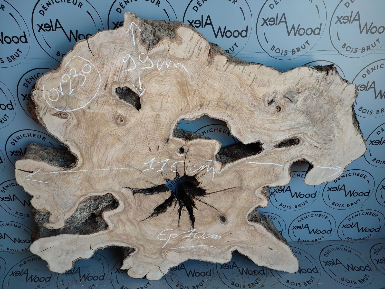 Plateau racine de bois d'olivier - OV230