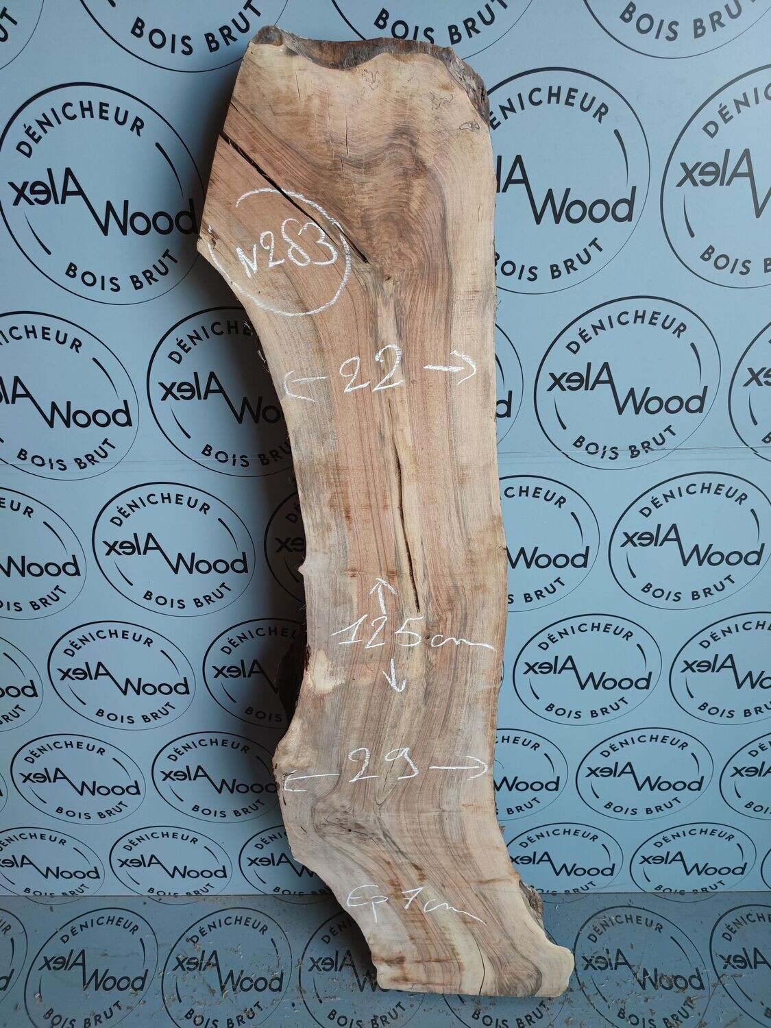 Plateau de noyer épais live edge - N283