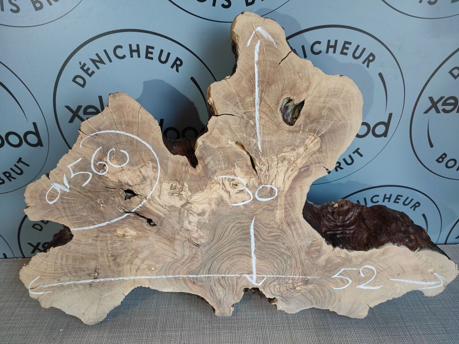 Plateau rondelle bois d'olivier - OV560
