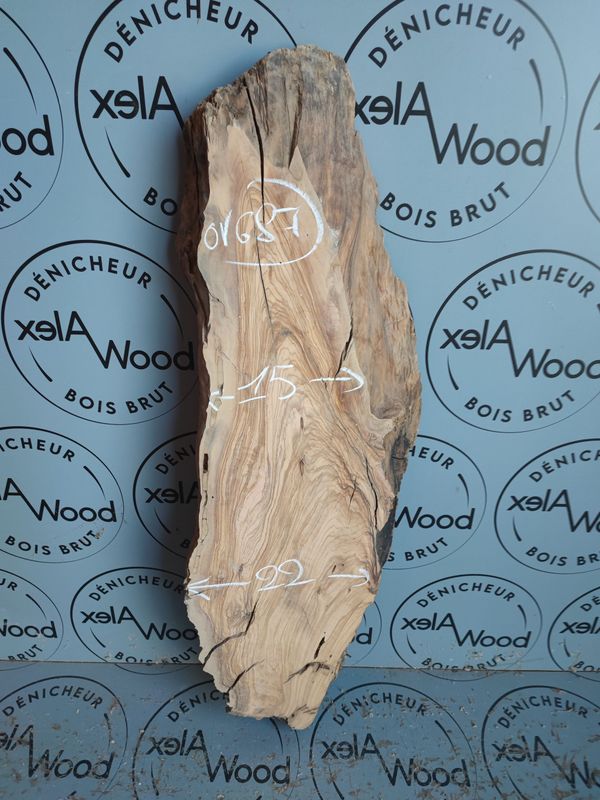 Plateau bois d'olivier live edge - OV687