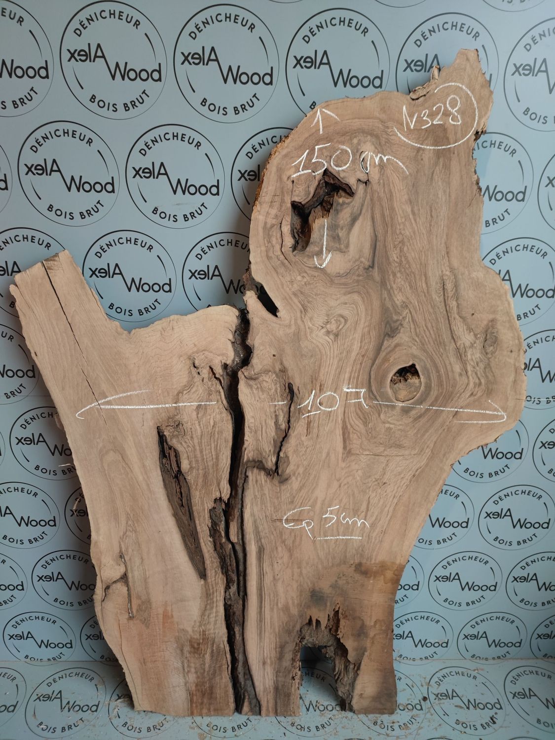 Plateau de noyer bois brut - N328