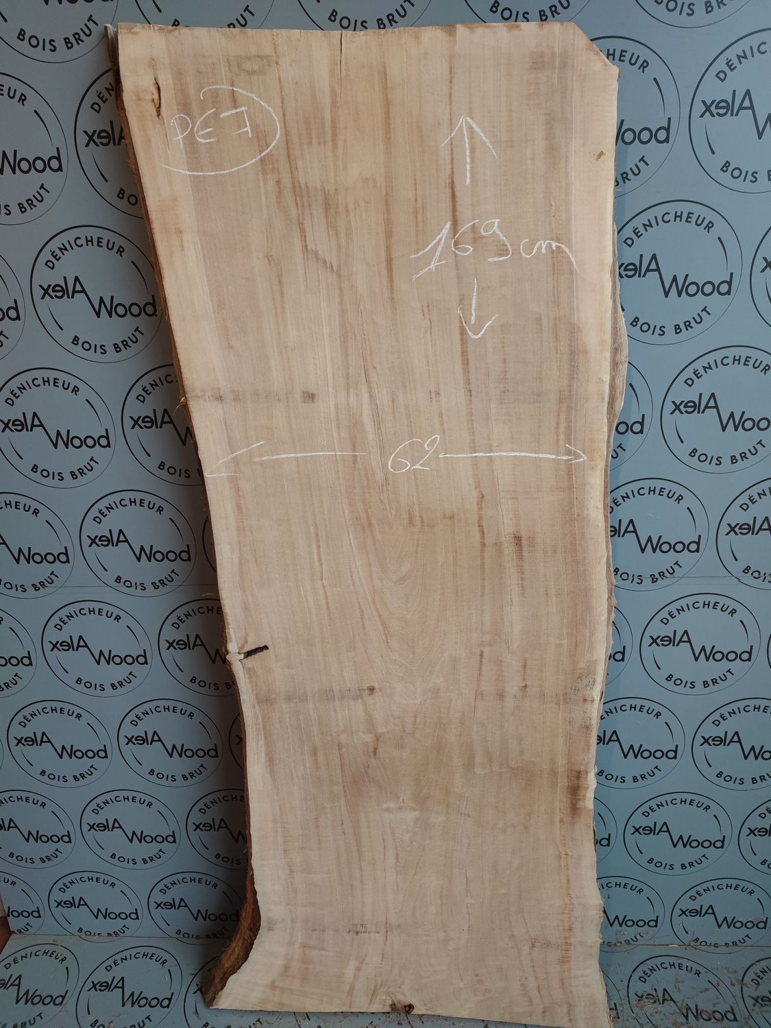 Plateau planche bois brut