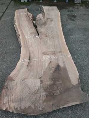 Plateau de noyer bois brut bords naturels idéal table résine époxy
