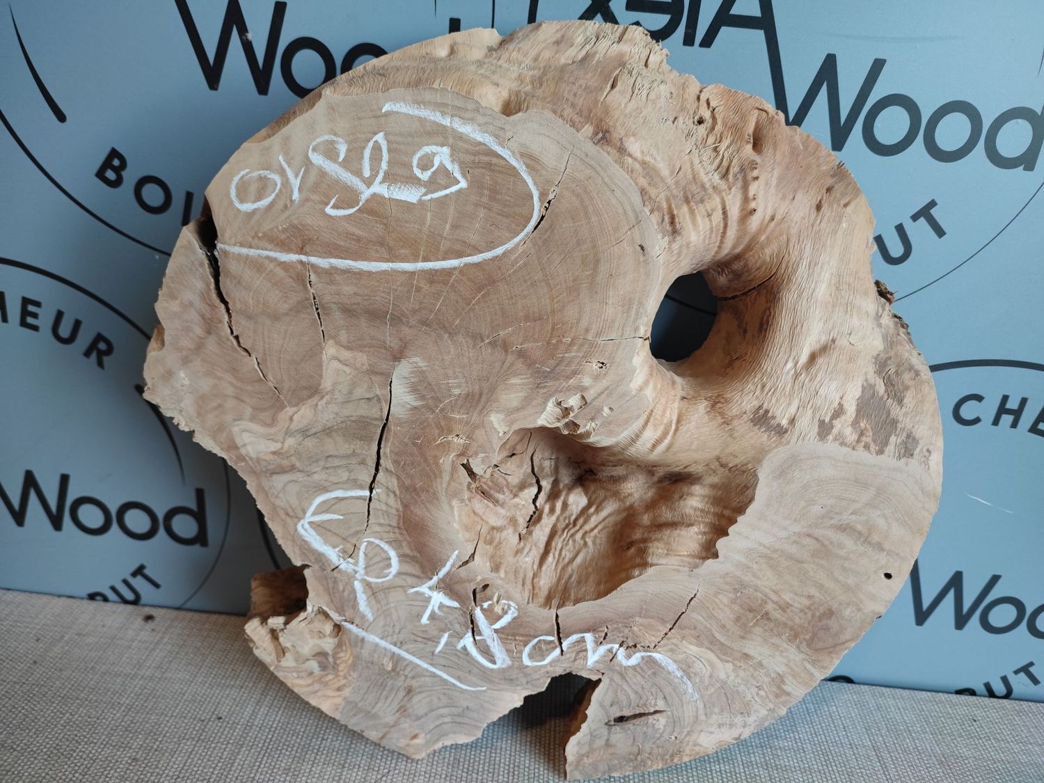 Plateau bois d'olivier idéal projet table époxy - OV829