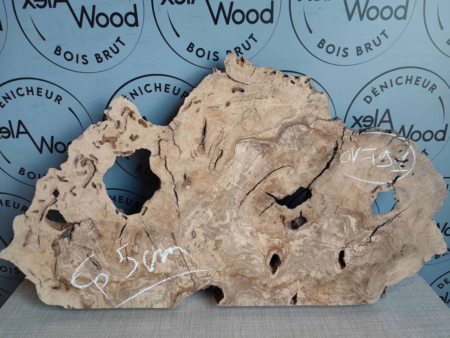 Plateau bois d'olivier idéal résine époxy Ecopoxy - OV791