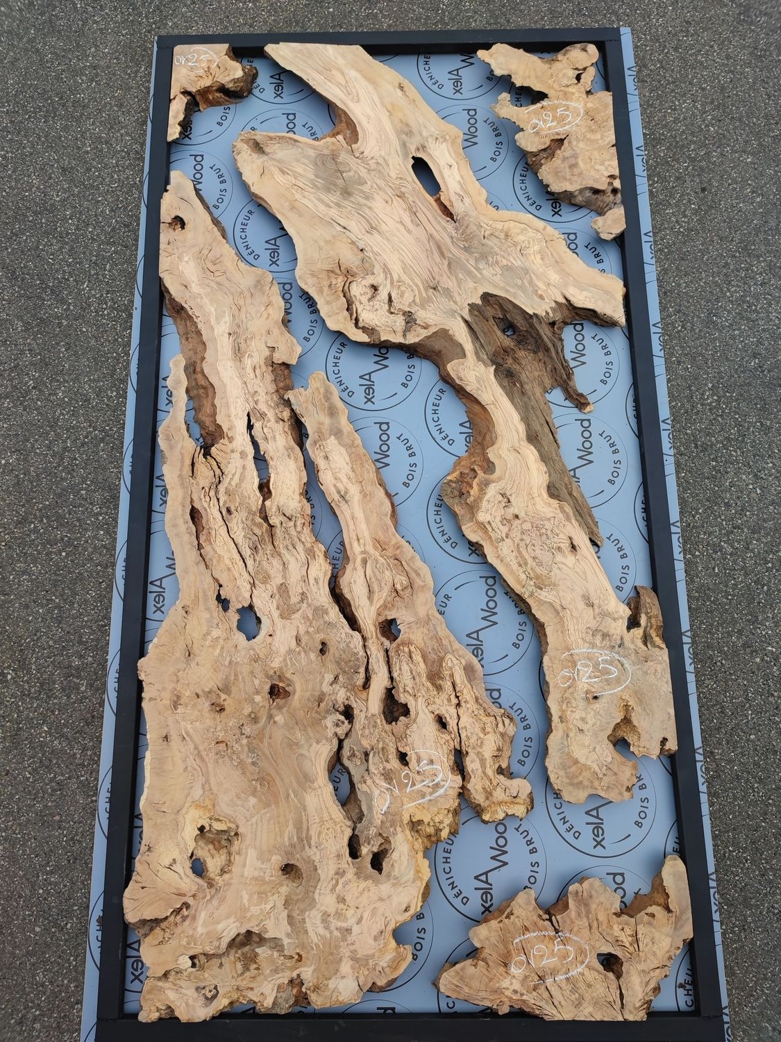 ​Lot Bois Brut : 5 Plateaux d’Olivier pour Table Résine DIY – OV25