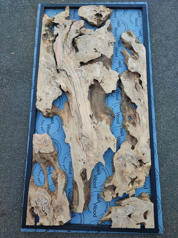Lot 5 plateaux d’olivier aux bordures naturelles – OV38