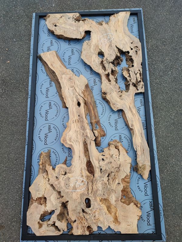 ​OV36 – Lot de 2 plateaux d’olivier bruts