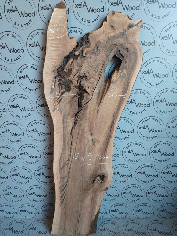 Plateau en noyer massif – Large plateau à bord brut – Pièce unique NY5