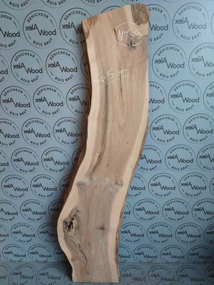 Plateau en noyer massif raboté Plateau en noyer massif raboté