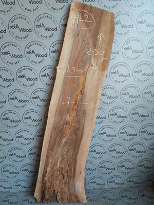 Plateau en noyer massif – Authenticité et respect de la matière