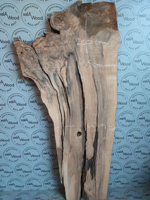 ​Plateau en noyer massif raboté — inspiration et artisanat pour vos créations