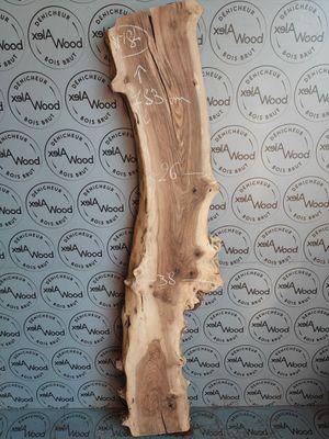 Plateau en noyer massif raboté — prêt à transformer vos projets DIY Plateau en noyer massif raboté — prêt à transformer vos projets DIY