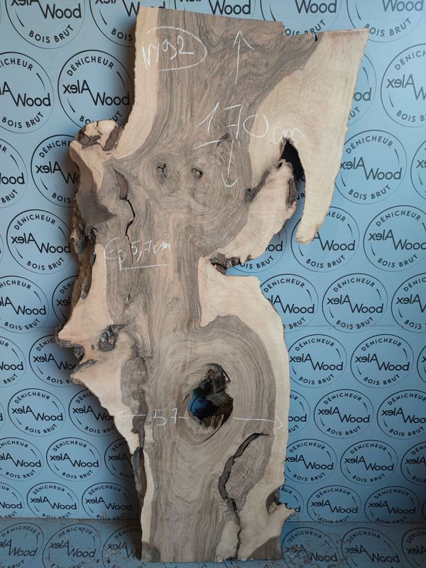 Plateau en noyer massif raboté — prêt à réaliser vos projets DIY