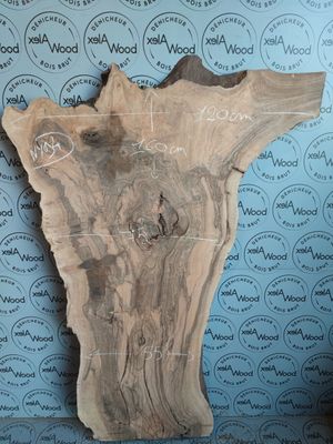 Plateau en noyer massif raboté — prêt à transformer vos projets DIY Plateau en noyer massif raboté — prêt à transformer vos projets DIY