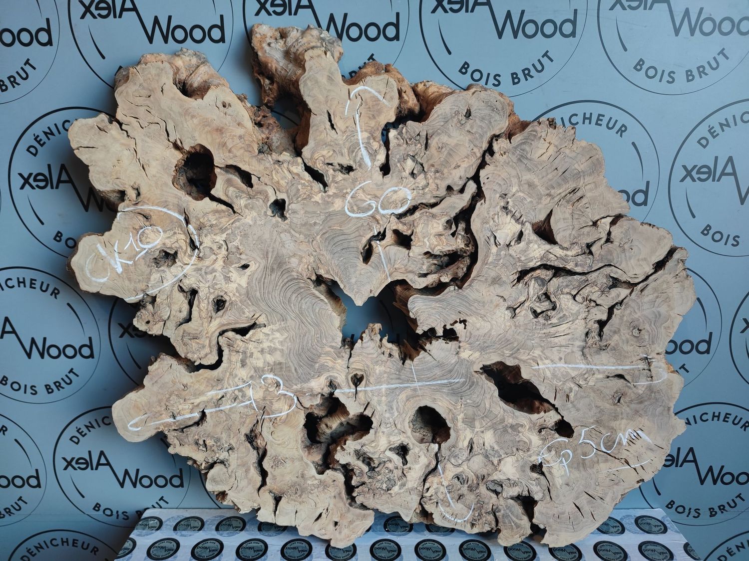 Bois d'olivier massif AlexWood pour vos créations bois et résine époxy