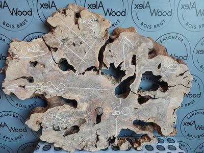 Disque de bois d'olivier Plateau de bois d'olivier - AlexWood spécialiste Oliver et résine époxy pour vos projets de tables rivière