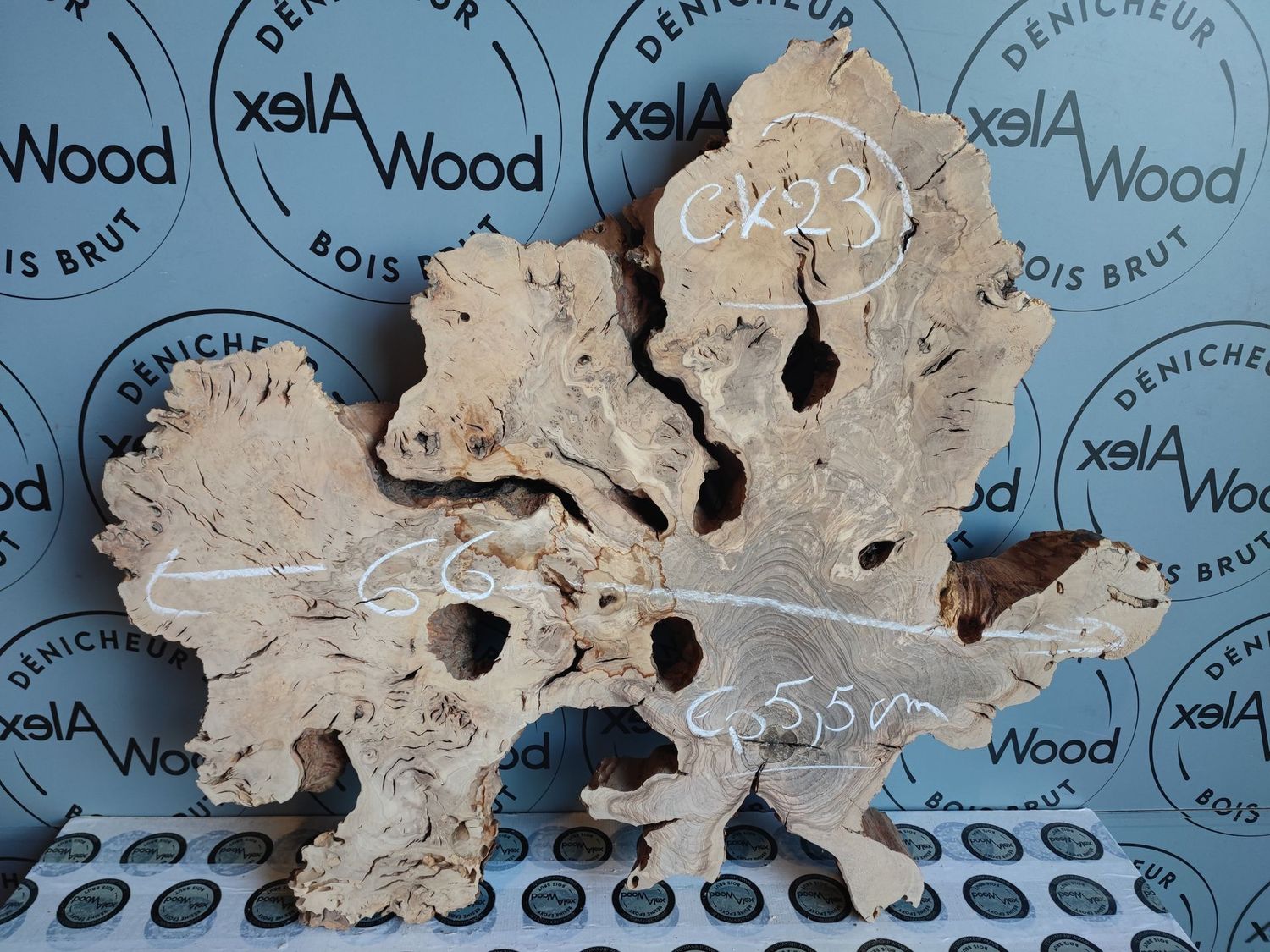 Rondelle de bois d'olivier Rondelle de bois d'olivier