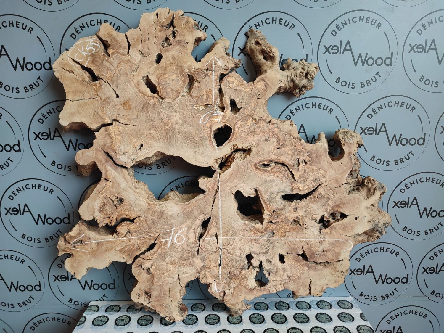 Magasin bois d'olivier et résine époxy AlexWood Toulouse France