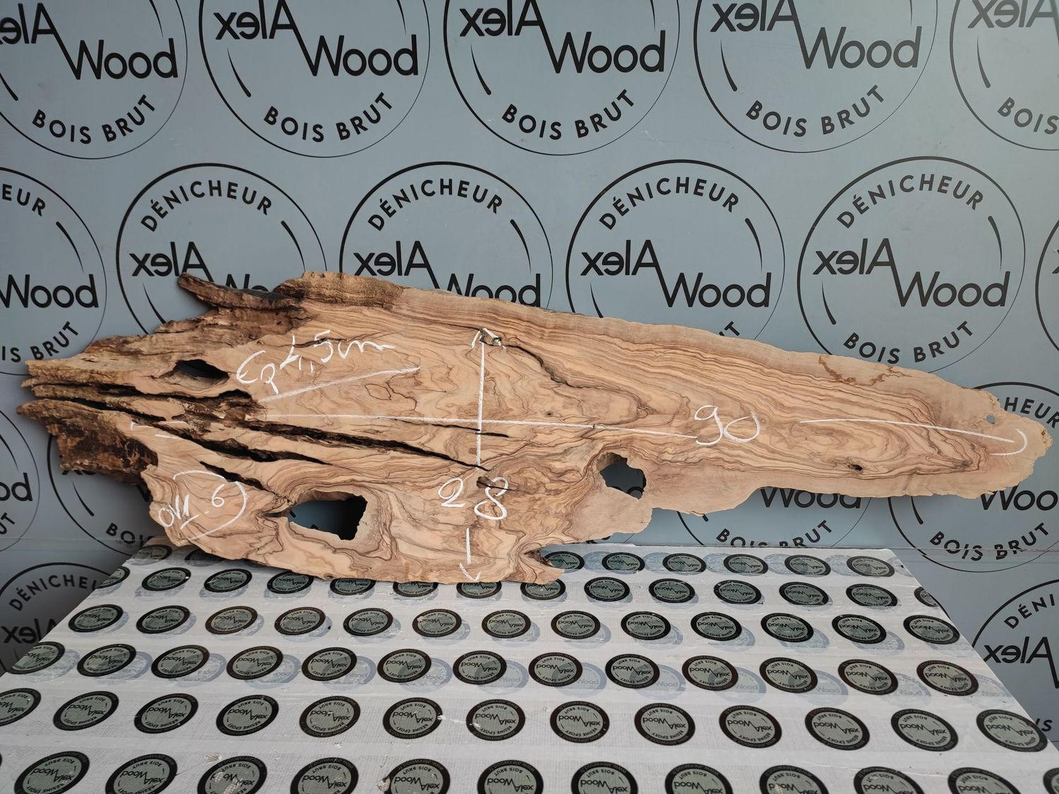 ​Plateau d’olivier pour création décorative