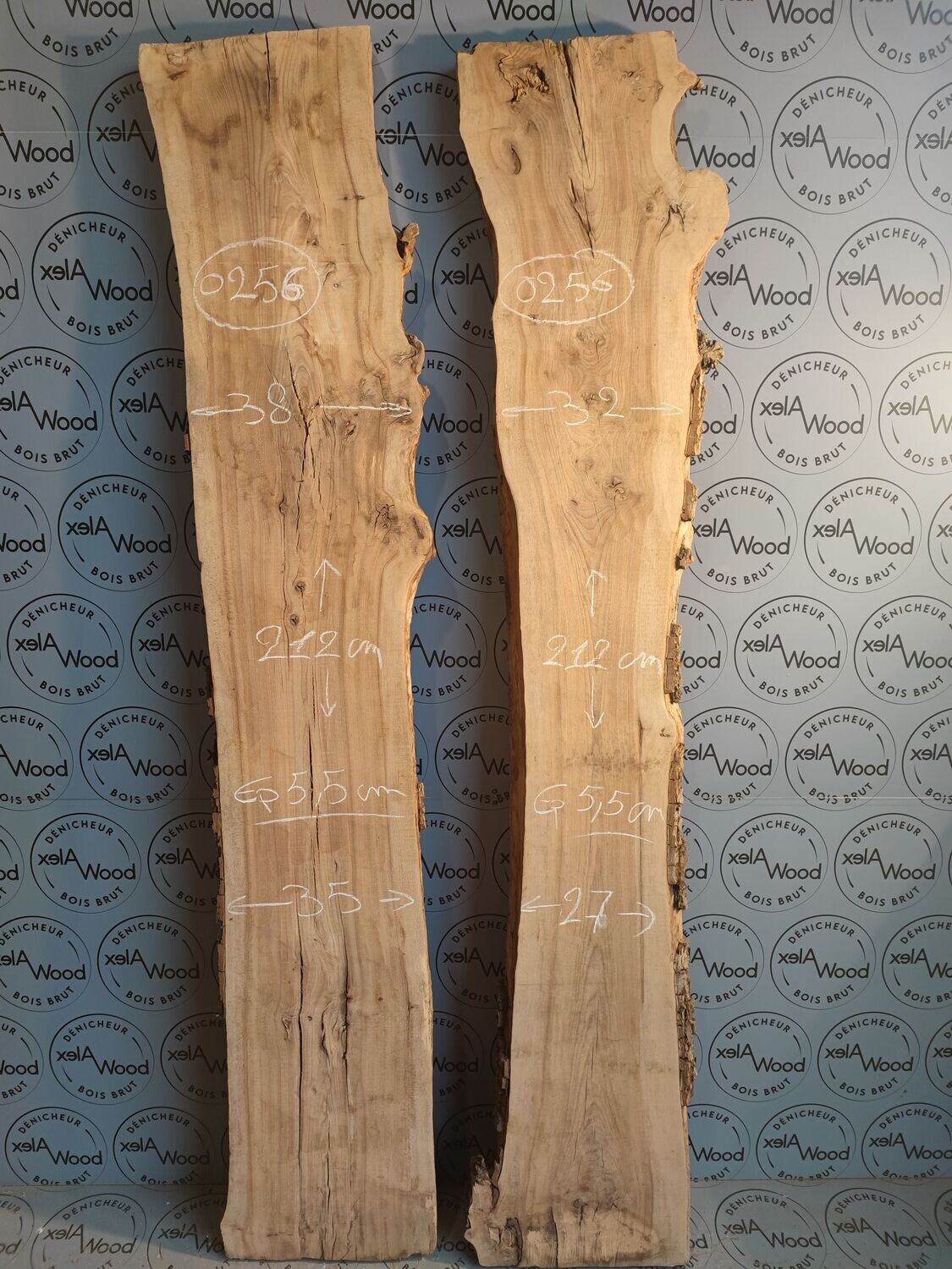 2 plateaux d'orme idéal pour une table résine époxy - O256 2 plateaux d'orme idéal pour une table résine époxy - O256