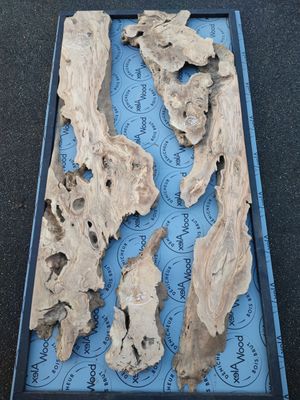 ​Lot de plateaux en bois d’olivier pour table canyon