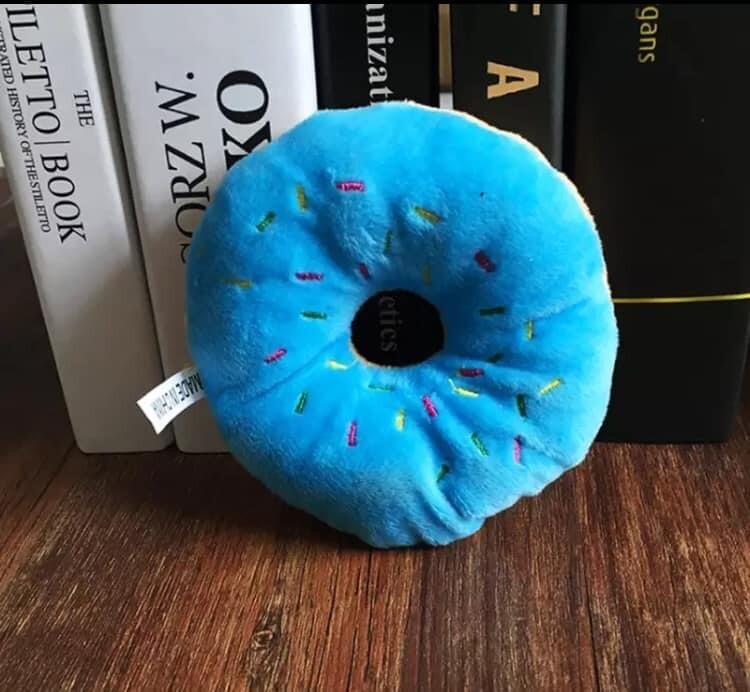Blue Donut Pet Squeak Tugging Toy