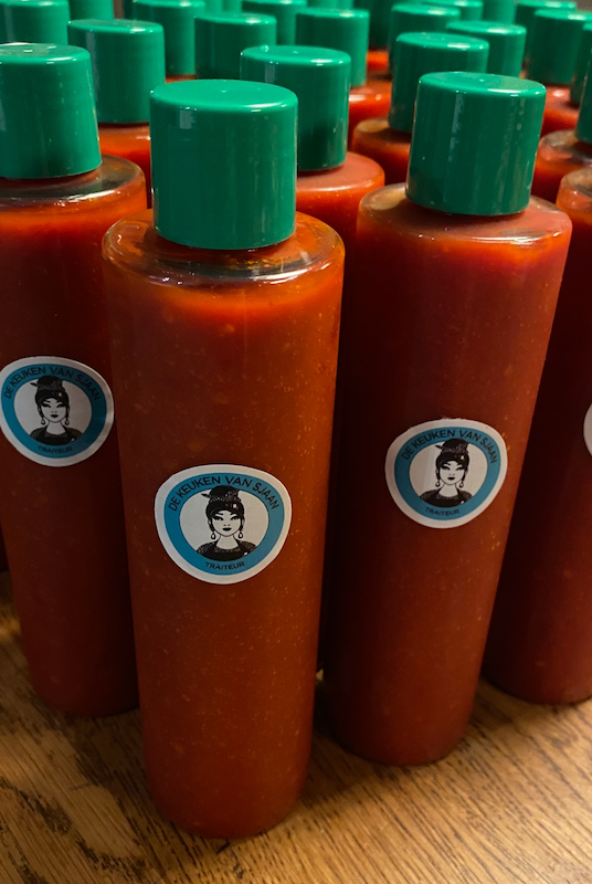 Gerookte Sriracha saus (250ml)