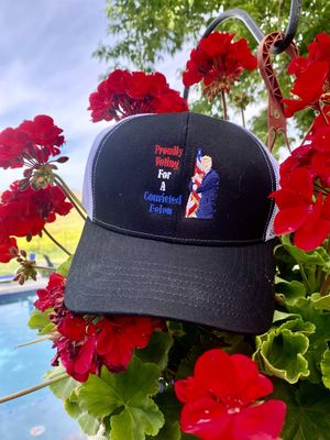 Proudly Voting For A Convicted Felon Black/White Trucker Cap