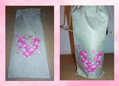 Valentine&#39;s Day Burlap Squirrel Beverage Bag