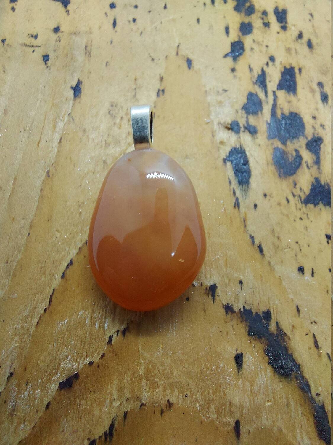 Agate pendant