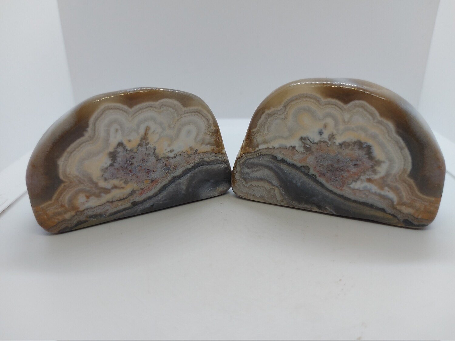 Large Mexican Crazy Lace Agate