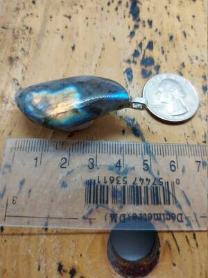Labradorite pendant