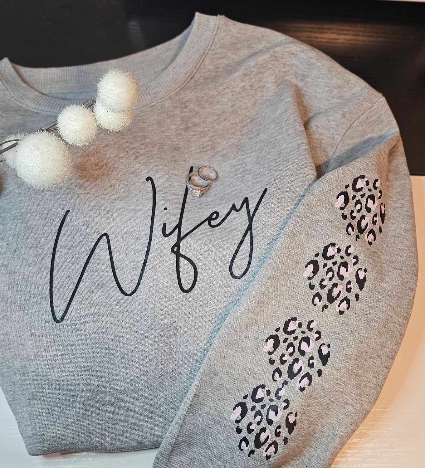 Leopard Print Wifey sweatshirt
