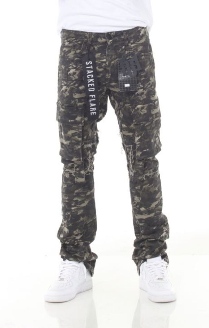 Camo Stacked Flare
