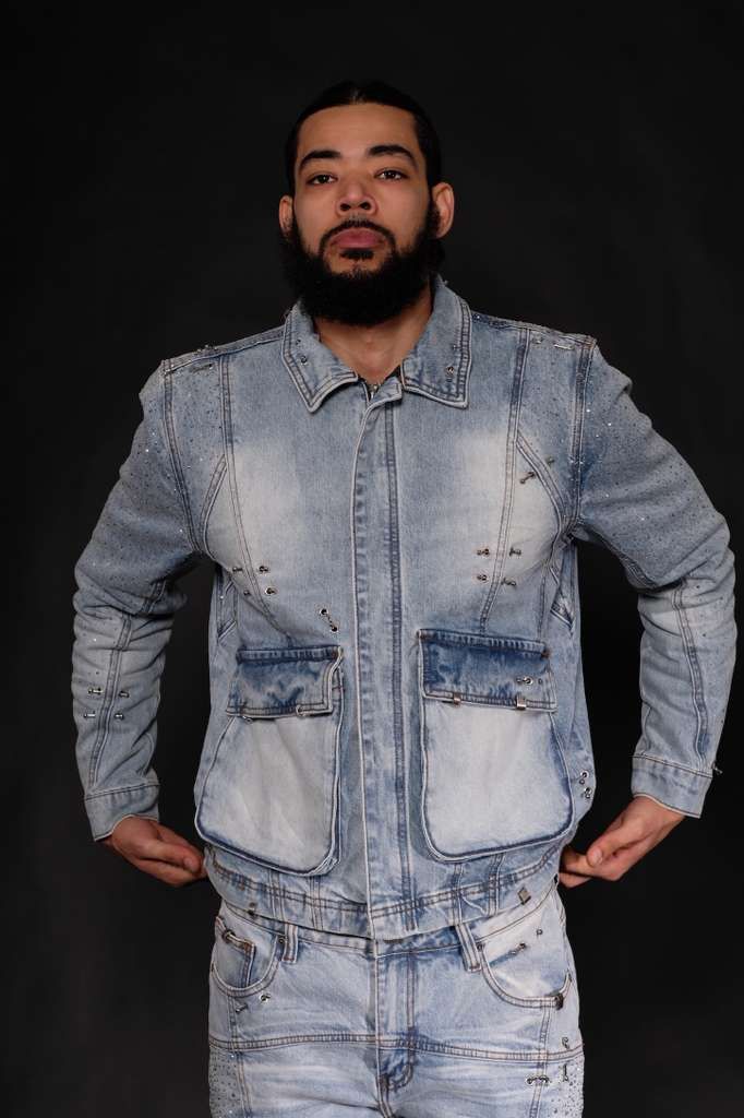 DENIM JACKET