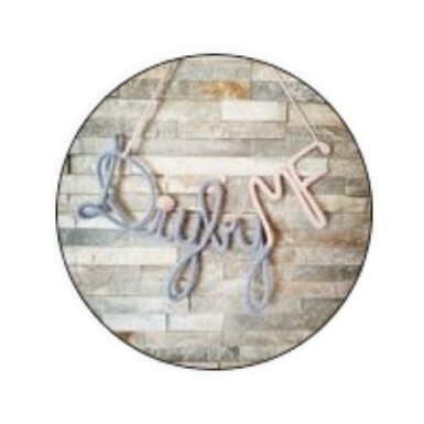 BADGE épingle et magnet SUR MESURE 50mm ... Envoies TES fichiers ... 3€ pour créer le modèle ... puis 2€ par badge