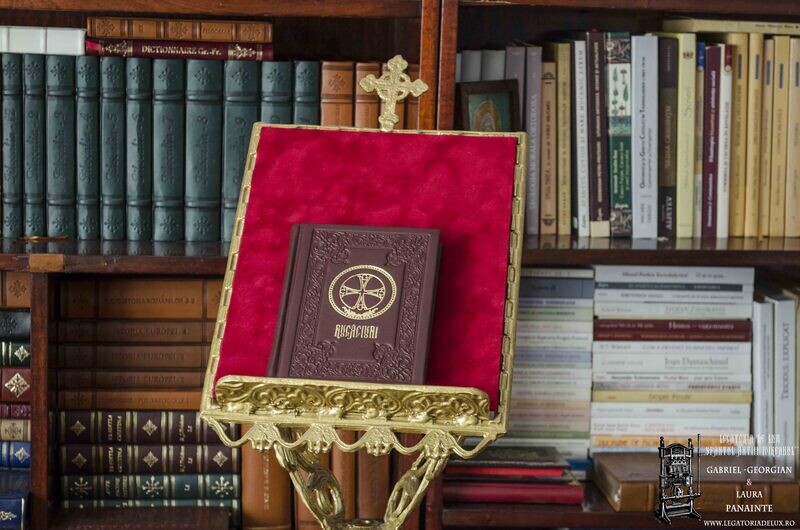 Carte de rugăciuni cu scris mare - Măn. Sihăstria