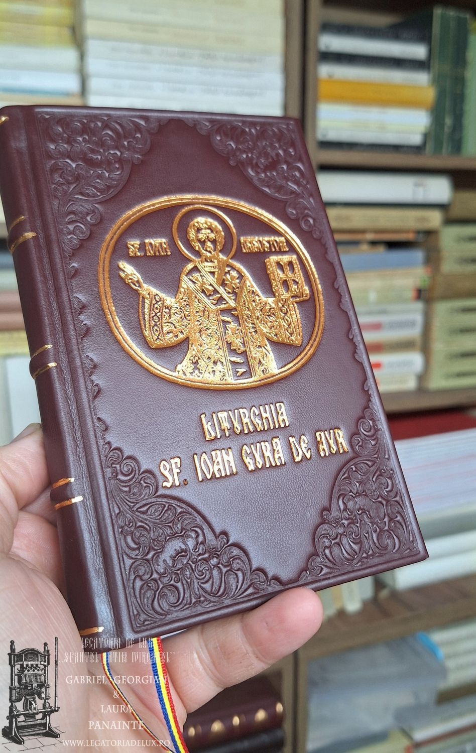 Liturghier mic - Liturghia Sf. Ioan Gură de Aur - Ed. IBMBOR (piele naturală) M2