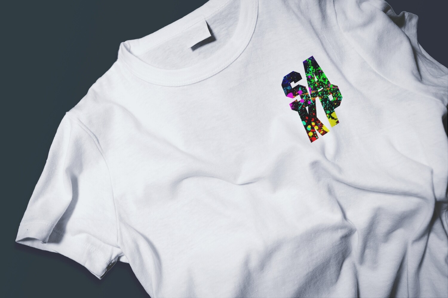 SAKP POCKET PAINT SPIT TEE