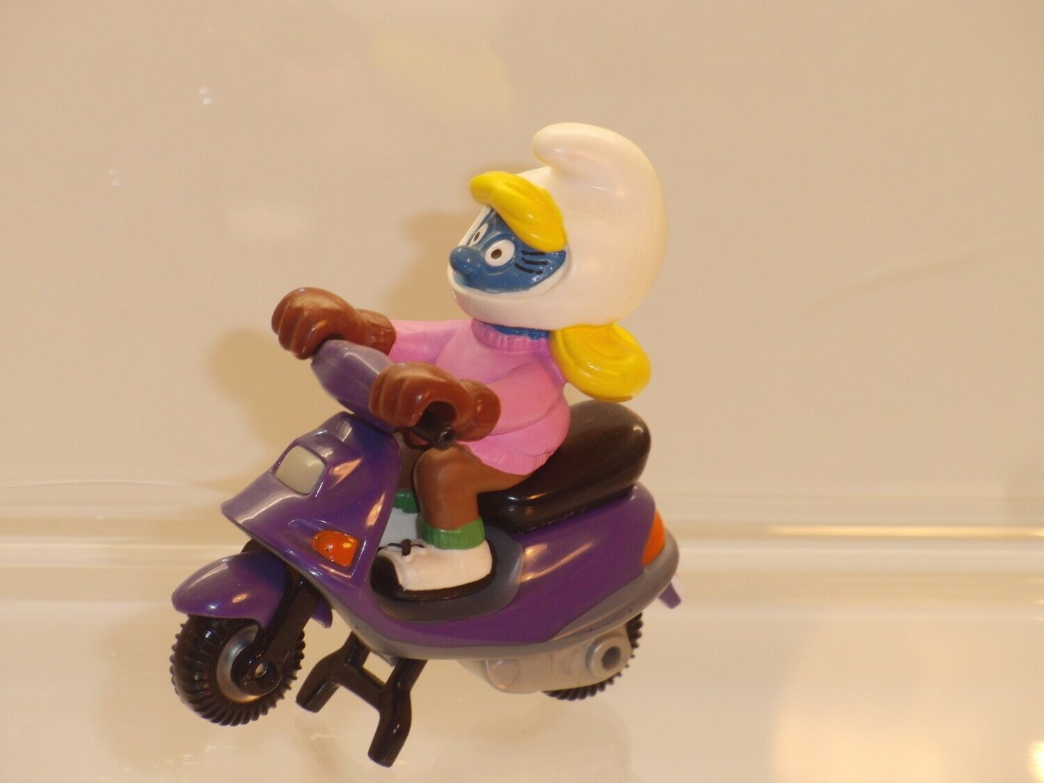 Motorrollerschlumpfinchen 4.0254